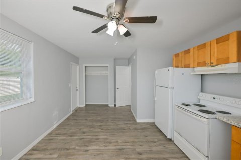 House in Largo, Florida 26.01 sq.m. № 2114659 - photo 11