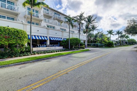 Condo in Delray Beach, Florida, 2 bedrooms № 1076901 - photo 1