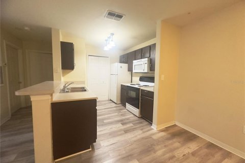 Apartment in Orlando, Florida 2 bedrooms, 93.27 sq.m. № 2377977 - photo 4
