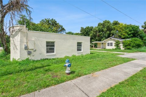 Propiedad comercial en venta en Orlando, Florida, 6 dormitorios, 178.09 m2 № 2398391 - foto 6