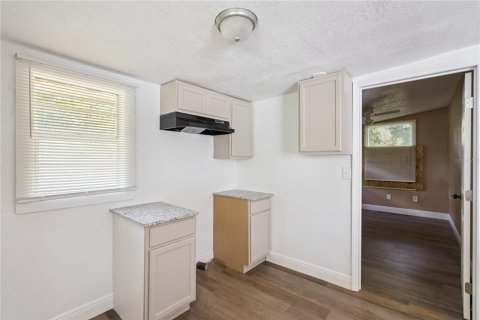 Propiedad comercial en venta en Orlando, Florida, 6 dormitorios, 178.09 m2 № 2398391 - foto 16