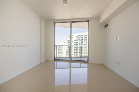 Купить кондоминиум в Майами, Флорида 1 спальня, 69.03м2, № 2044829 - фото 23