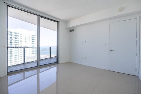 Купить кондоминиум в Майами, Флорида 1 спальня, 69.03м2, № 2044829 - фото 24