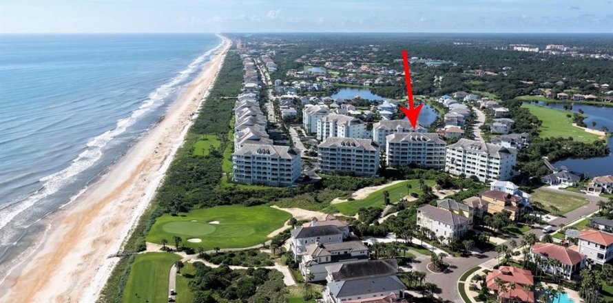 Condo in Palm Coast, Florida, 3 bedrooms № 2302765