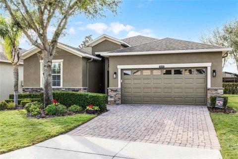 House in Clermont, Florida 3 bedrooms, 186.36 sq.m. № 1525941 - photo 2