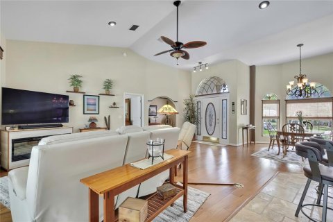 House in Homosassa, Florida 4 bedrooms, 205.78 sq.m. № 2156966 - photo 8