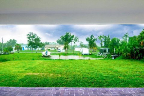 Villa ou maison à louer à Port Charlotte, Floride: 4 chambres, 161.93 m2 № 2157033 - photo 27