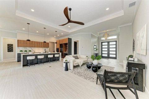 Villa ou maison à vendre à Punta Gorda, Floride: 4 chambres, 242.1 m2 № 2142231 - photo 18