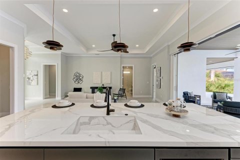 Villa ou maison à vendre à Punta Gorda, Floride: 4 chambres, 242.1 m2 № 2142231 - photo 28