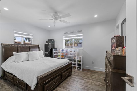 Casa en venta en Miami, Florida, 3 dormitorios, 111.67 m2 № 1982280 - foto 24