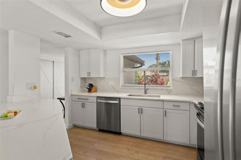 Villa ou maison à vendre à Safety Harbor, Floride: 3 chambres, 139.26 m2 № 1909795 - photo 5