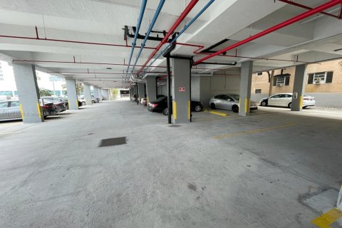Condominio en venta en Miami Beach, Florida, 2 dormitorios, 99.41 m2 № 1504717 - foto 8