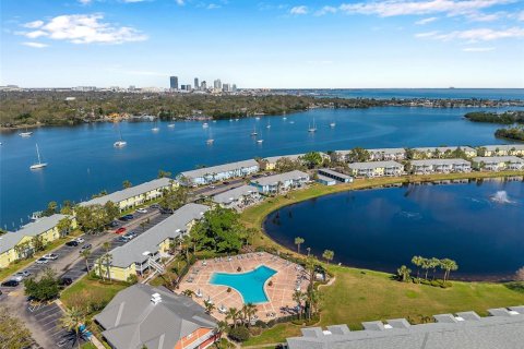 Copropriété à vendre à Saint Petersburg, Floride: 2 chambres, 94.57 m2 № 1528564 - photo 1