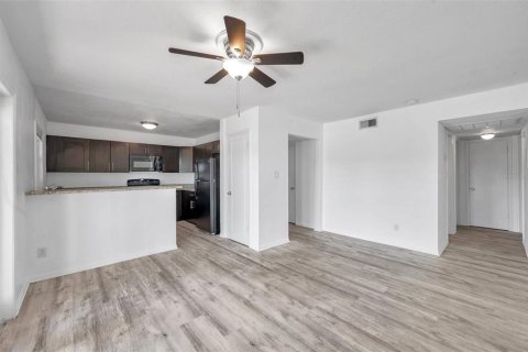 Copropriété à vendre à Saint Petersburg, Floride: 2 chambres, 94.57 m2 № 1528564 - photo 9