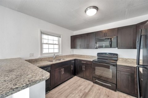 Copropriété à vendre à Saint Petersburg, Floride: 2 chambres, 94.57 m2 № 1528564 - photo 10
