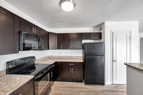 Copropriété à vendre à Saint Petersburg, Floride: 2 chambres, 94.57 m2 № 1528564 - photo 11