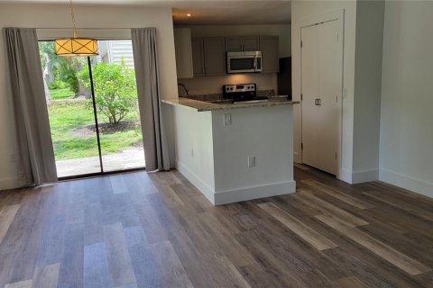 Condominio en alquiler en Sarasota, Florida, 2 dormitorios, 91.23 m2 № 1771322 - foto 7