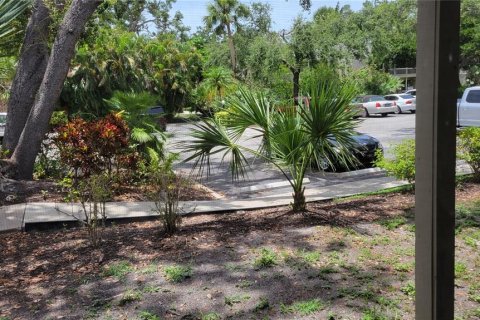 Condominio en alquiler en Sarasota, Florida, 2 dormitorios, 91.23 m2 № 1771322 - foto 13