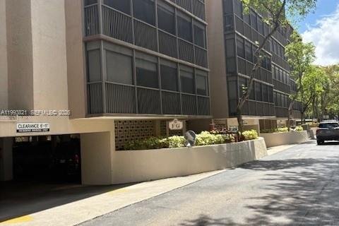 Condominio en venta en Hollywood, Florida, 2 dormitorios, 128.48 m2 № 2058306 - foto 27