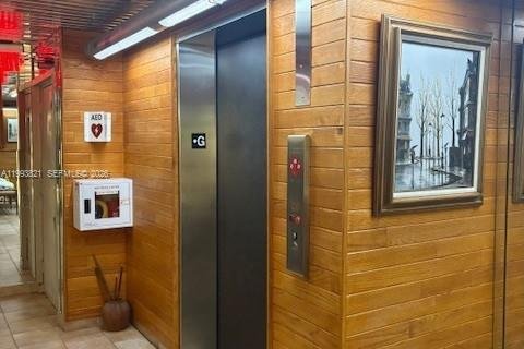 Condominio en venta en Hollywood, Florida, 2 dormitorios, 128.48 m2 № 2058306 - foto 29