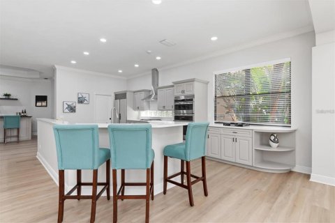 Villa ou maison à vendre à Sarasota, Floride: 3 chambres, 284.65 m2 № 2210545 - photo 8