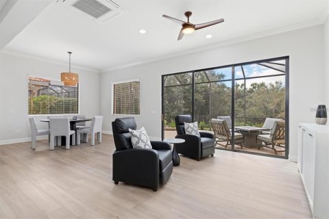 Villa ou maison à vendre à Sarasota, Floride: 3 chambres, 284.65 m2 № 2210545 - photo 10