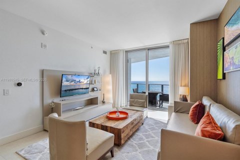 Copropriété à vendre à Hollywood, Floride: 1 chambre, 78.13 m2 № 2255132 - photo 17
