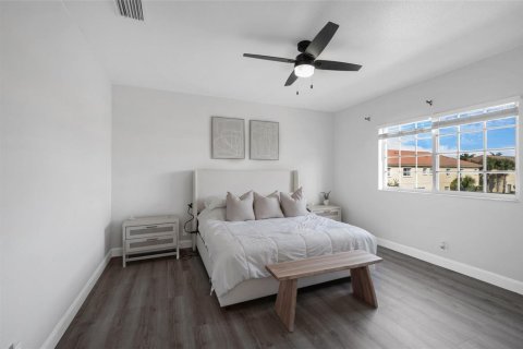 Touwnhouse à louer à Oakland Park, Floride: 3 chambres, 140.65 m2 № 2387835 - photo 15