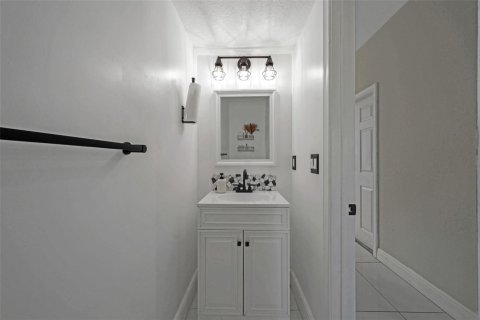 Touwnhouse à louer à Oakland Park, Floride: 3 chambres, 140.65 m2 № 2387835 - photo 8