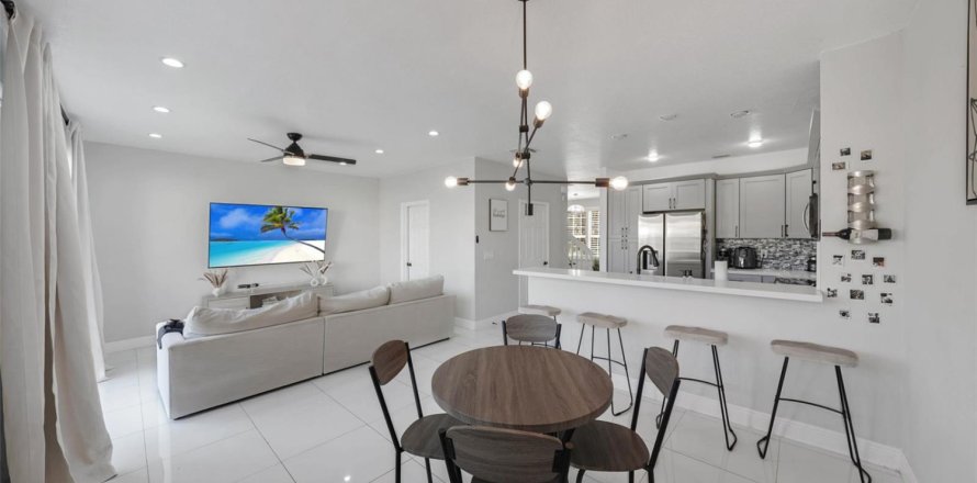 Touwnhouse à Oakland Park, Floride 3 chambres, 140.65 m2 № 2387835