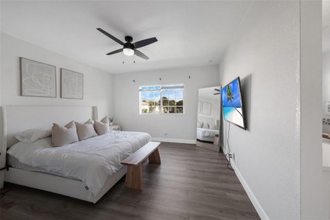 Touwnhouse à louer à Oakland Park, Floride: 3 chambres, 140.65 m2 № 2387835 - photo 16