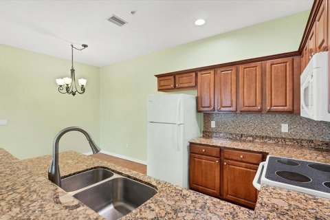 Condominio en alquiler en Bradenton, Florida, 3 dormitorios, 117.06 m2 № 2150206 - foto 12