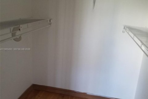 Copropriété à vendre à Miami, Floride: 3 chambres, 98.85 m2 № 2045629 - photo 9