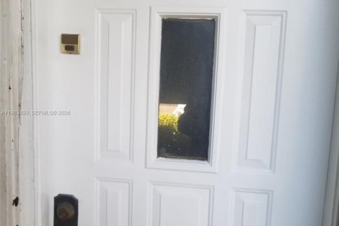 Copropriété à vendre à Miami, Floride: 3 chambres, 98.85 m2 № 2045629 - photo 16