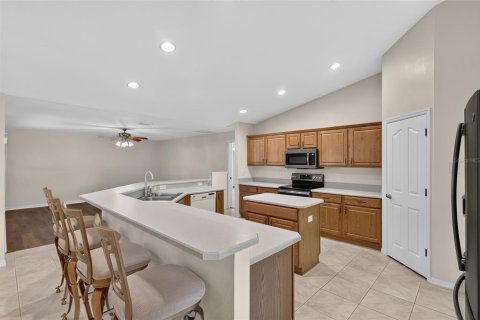 House in Ocala, Florida 3 bedrooms, 268.67 sq.m. № 2155670 - photo 19