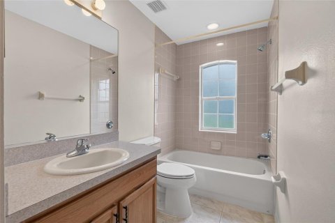 House in Ocala, Florida 3 bedrooms, 268.67 sq.m. № 2155670 - photo 8