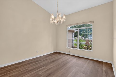 House in Ocala, Florida 3 bedrooms, 268.67 sq.m. № 2155670 - photo 14