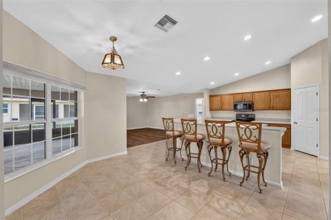 House in Ocala, Florida 3 bedrooms, 268.67 sq.m. № 2155670 - photo 15