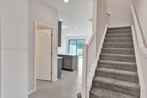 Touwnhouse à louer à Oakland Park, Floride: 3 chambres, 164.81 m2 № 2042817 - photo 10