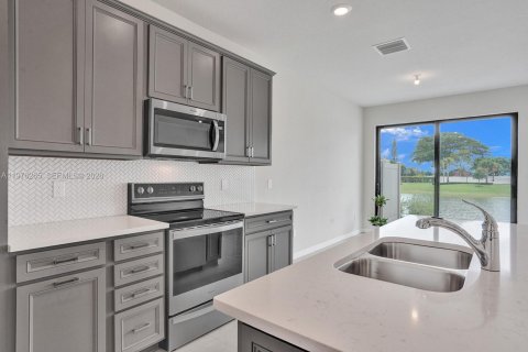 Touwnhouse à louer à Oakland Park, Floride: 3 chambres, 164.81 m2 № 2042817 - photo 21