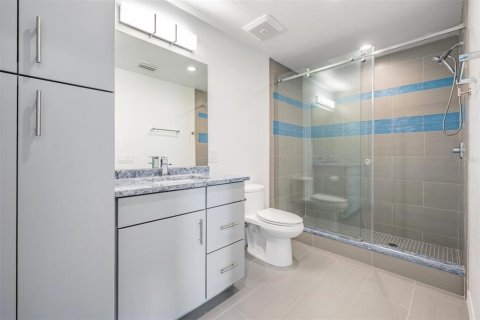 Copropriété à vendre à Tarpon Springs, Floride: 2 chambres, 123.56 m2 № 2223128 - photo 15