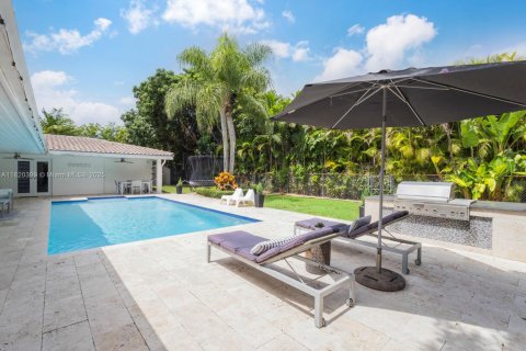 Casa en venta en Pinecrest, Florida, 4 dormitorios, 296.82 m2 № 1968384 - foto 14