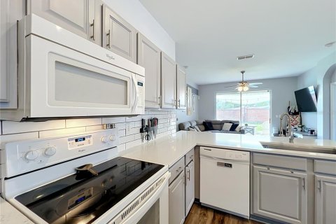 Купить виллу или дом в Апопка, Флорида 9 комнат, 174.38м2, № 2350133 - фото 15