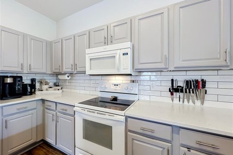 Купить виллу или дом в Апопка, Флорида 9 комнат, 174.38м2, № 2350133 - фото 18