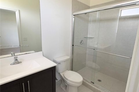 Casa en alquiler en Homestead, Florida, 4 dormitorios, 149.76 m2 № 2189100 - foto 12
