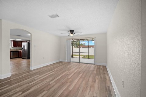 Villa ou maison à vendre à Port Richey, Floride: 3 chambres, 133.97 m2 № 2405582 - photo 7