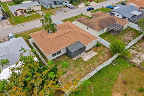 Villa ou maison à vendre à Port Richey, Floride: 3 chambres, 133.97 m2 № 2405582 - photo 26