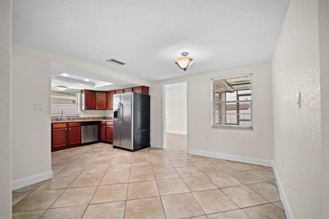 Villa ou maison à vendre à Port Richey, Floride: 3 chambres, 133.97 m2 № 2405582 - photo 8