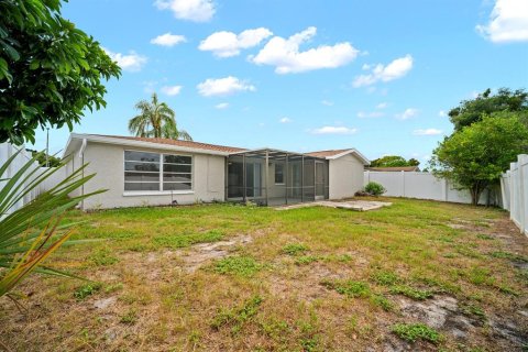 Villa ou maison à vendre à Port Richey, Floride: 3 chambres, 133.97 m2 № 2405582 - photo 24