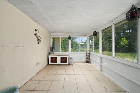 Casa en venta en Sebring, Florida, 3 dormitorios № 2035526 - foto 27